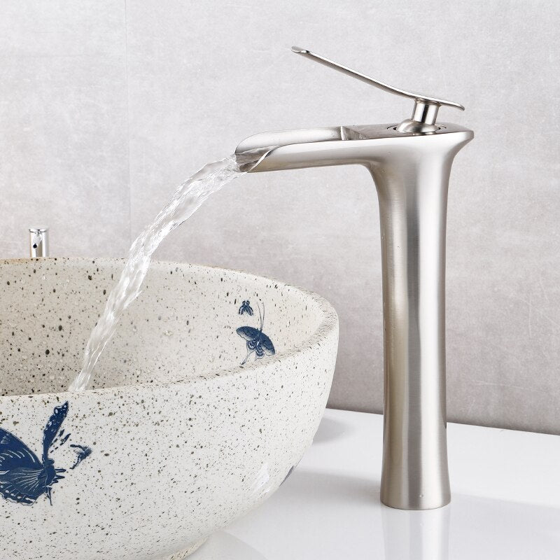 Amrias™ - Spritzwasserfreier Wasserhahn