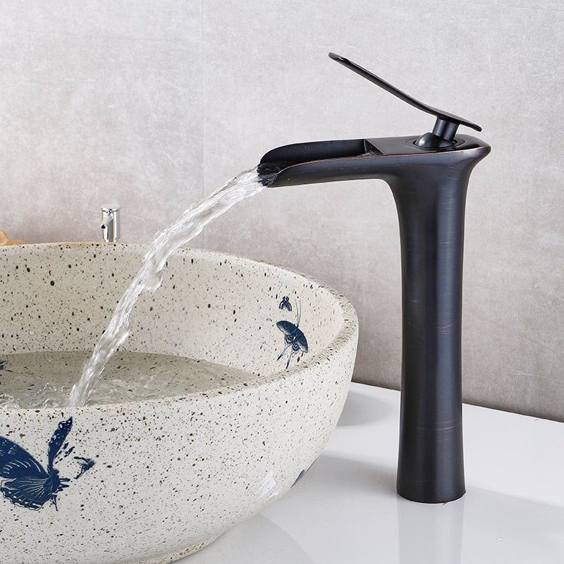 Amrias™ - Spritzwasserfreier Wasserhahn